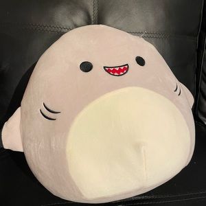 BNWT Gordon the Shark Squishmallow 12” w Black Tipped Fins
